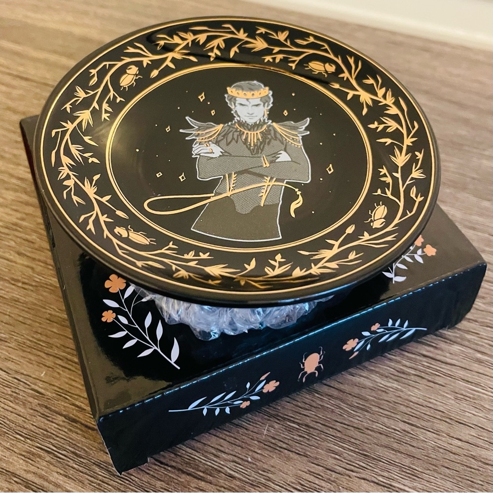 Fairyloot Exclusive Cardan Trinket Tray
New and Unused